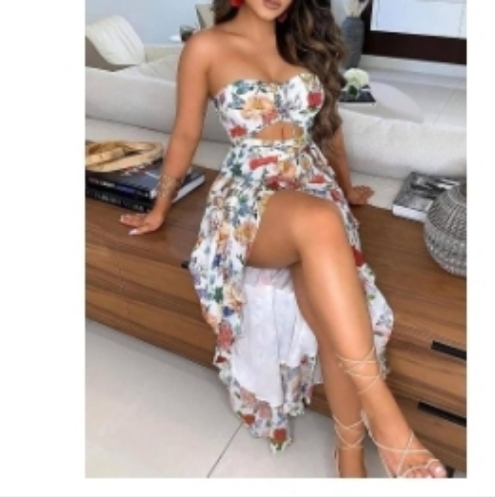 Dress strapless